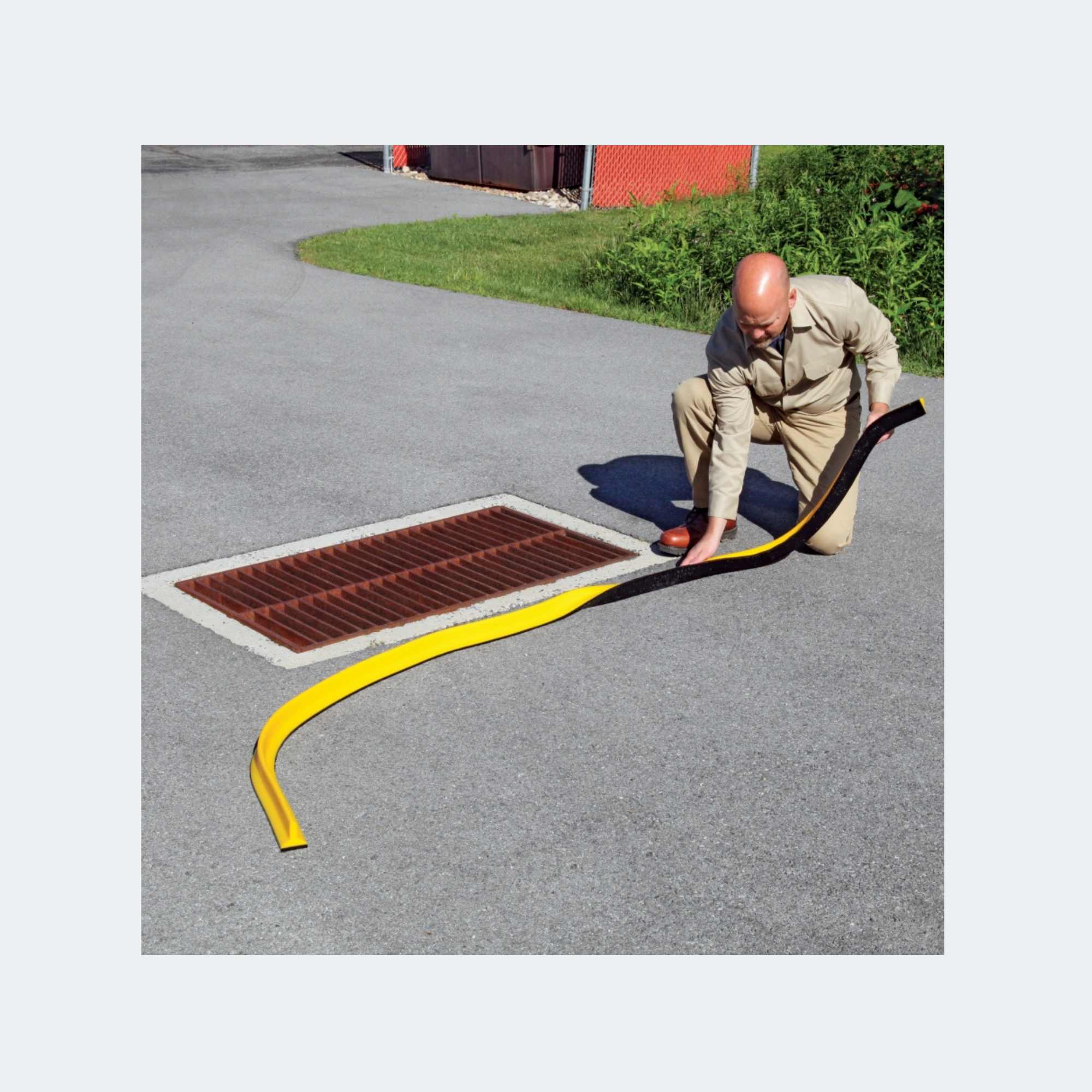 PIG® SpillBlocker® Rough Surface Dike