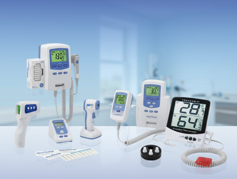  Thermometers & Hygrometers